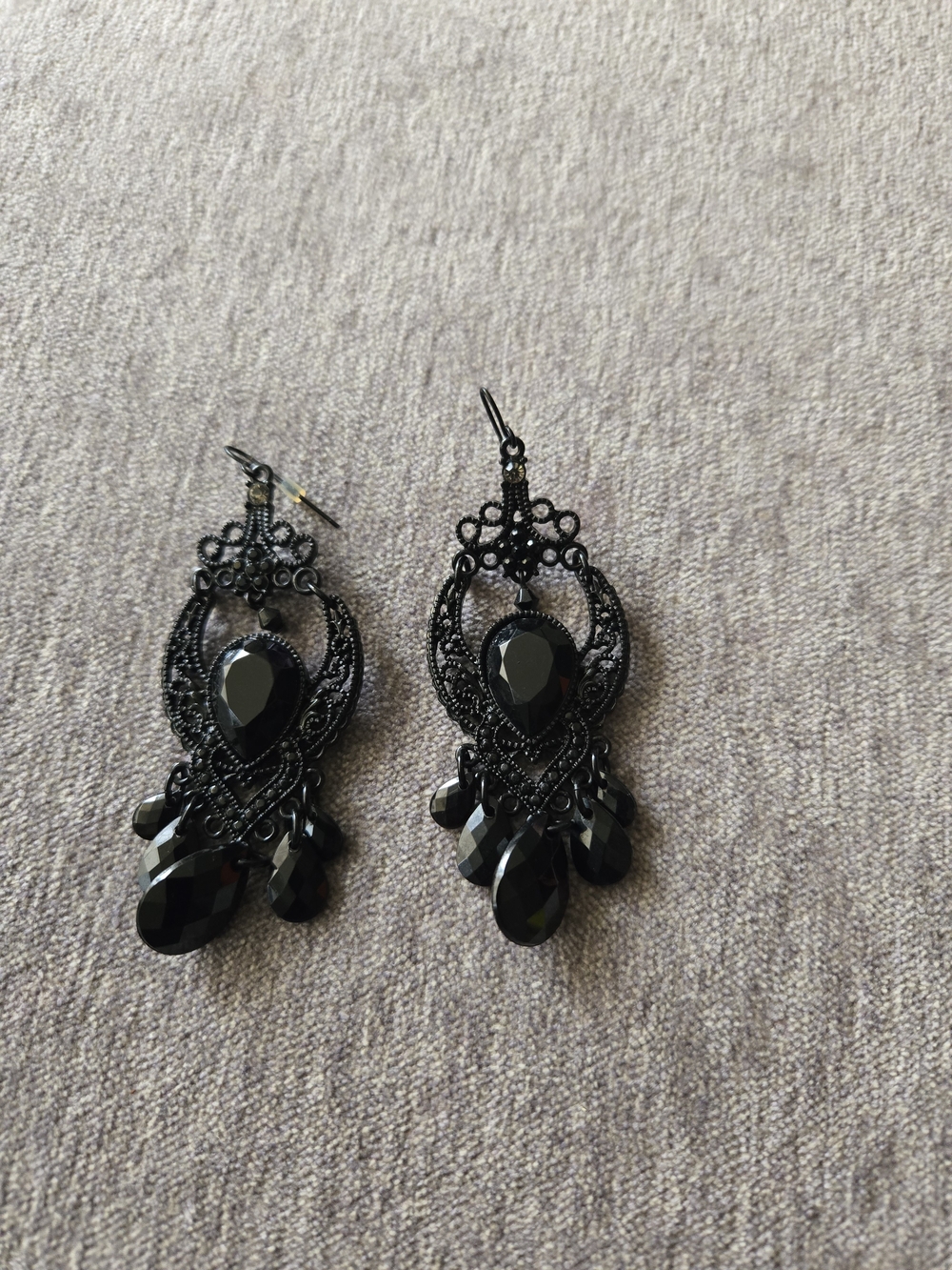 Black Filigree Teardrop Dangle Earrings